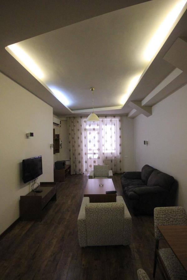 Rent Inn Yerevan On North Avenue Exterior foto